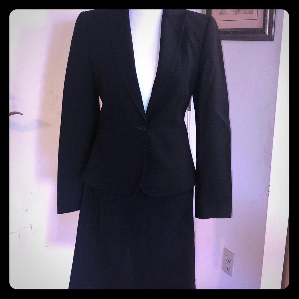 Sophisticated Armani exchange skirt suit.